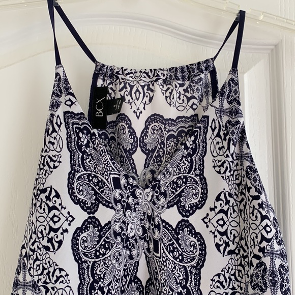 Hanker chief  halter top - Picture 2 of 5